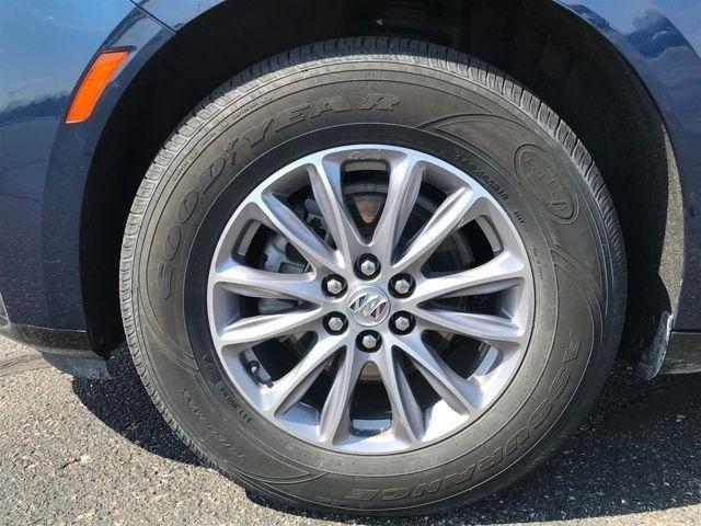 Buick Enclave Essence FWD 2023