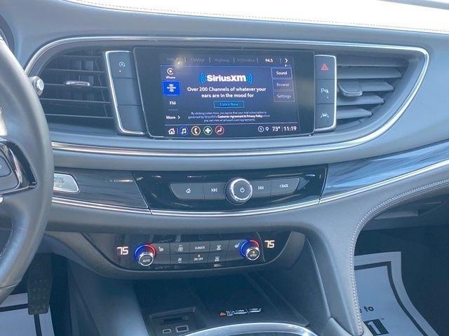 Buick Enclave Essence FWD 2023