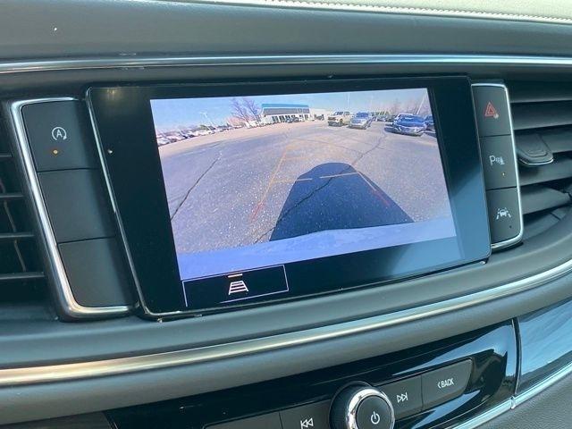 Buick Enclave Essence FWD 2023