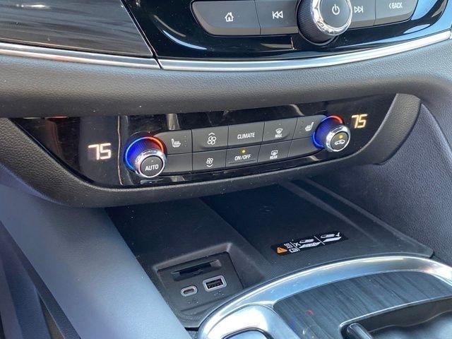 Buick Enclave Essence FWD 2023