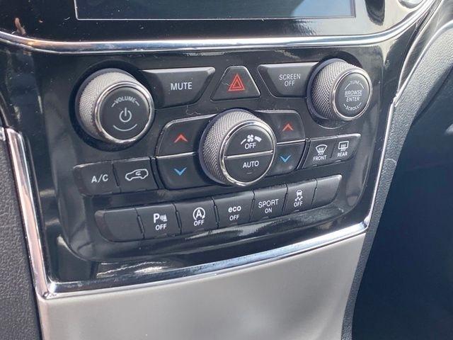 Jeep Grand Cherokee WK Limited 4WD 2022