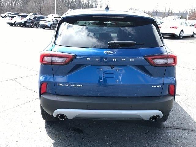 Ford Escape Platinum AWD 2023