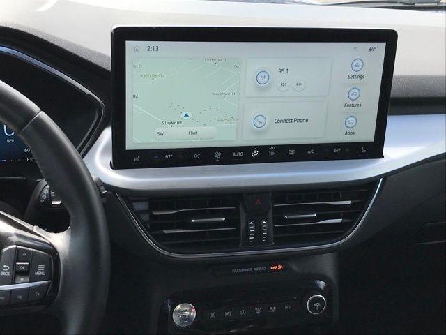 Ford Escape Platinum AWD 2023