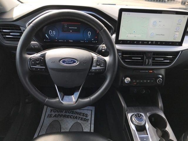 Ford Escape Platinum AWD 2023