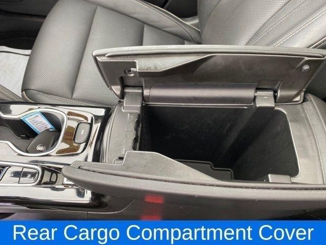 Buick Envision Essense 2021