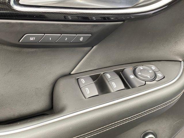 Buick Envision Essense 2021