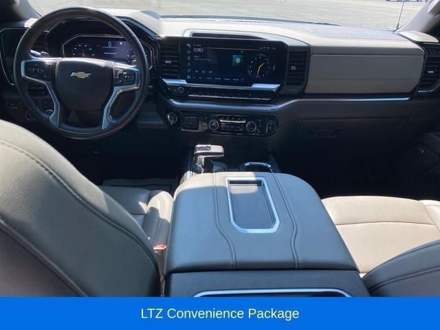 Chevrolet Silverado 1500 LTZ Crew Cab 4WD 2022