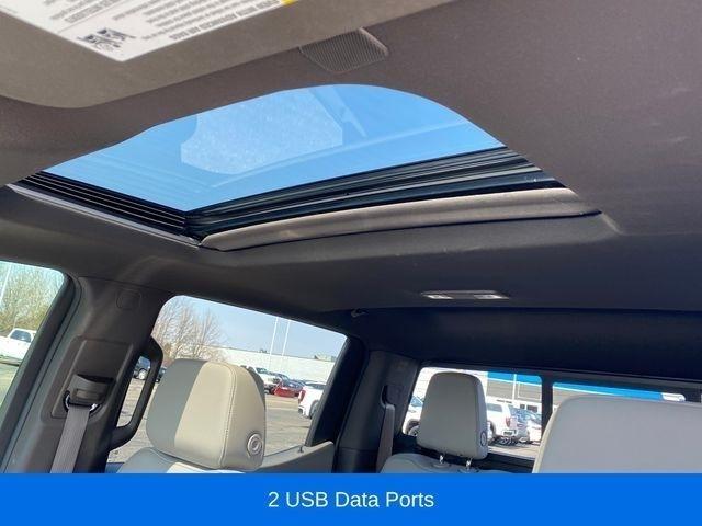 Chevrolet Silverado 1500 LTZ Crew Cab 4WD 2022