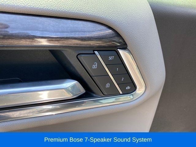 Chevrolet Silverado 1500 LTZ Crew Cab 4WD 2022