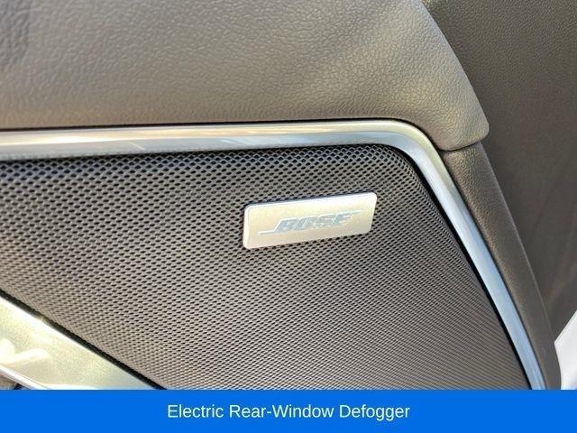 Chevrolet Silverado 1500 LTZ Crew Cab 4WD 2022