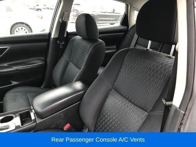 Nissan Altima 2.5 SV 2018