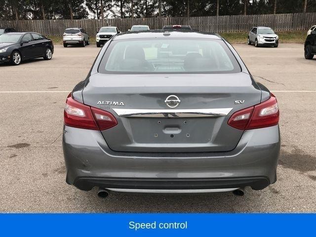 Nissan Altima 2.5 SV 2018