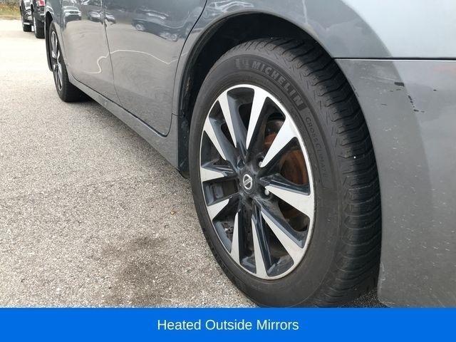 Nissan Altima 2.5 SV 2018