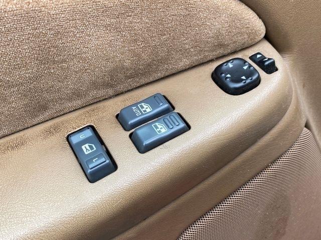 Chevrolet Silverado 1500 LS Regular Cab Long Bed 4WD 1999