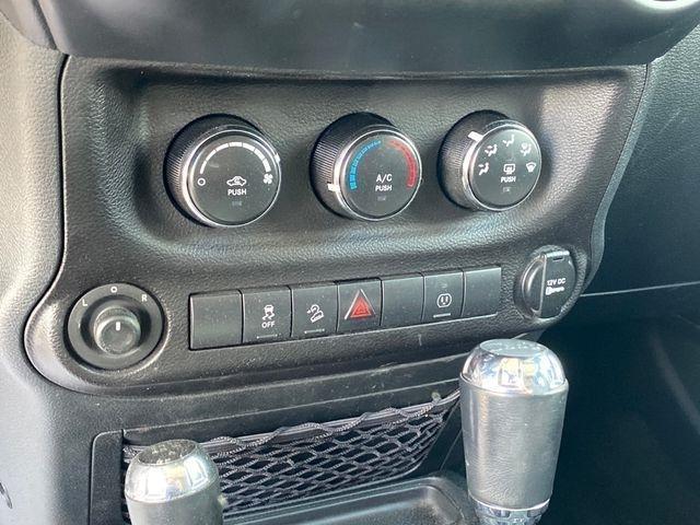 Jeep Wrangler JK Unlimited Sahara 4WD 2018