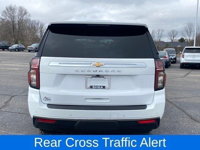 Chevrolet Suburban LS 4WD 2021