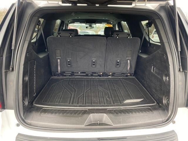 Chevrolet Suburban LS 4WD 2021