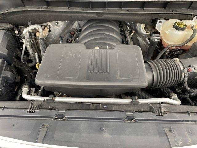 Chevrolet Suburban LS 4WD 2021