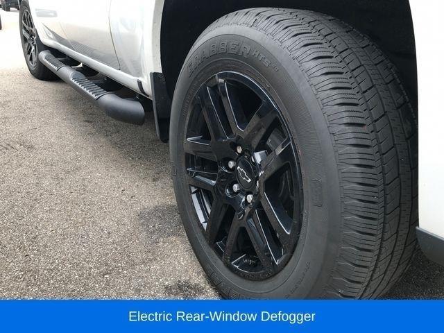 Chevrolet Silverado 1500 RST Crew Cab 4WD 2023