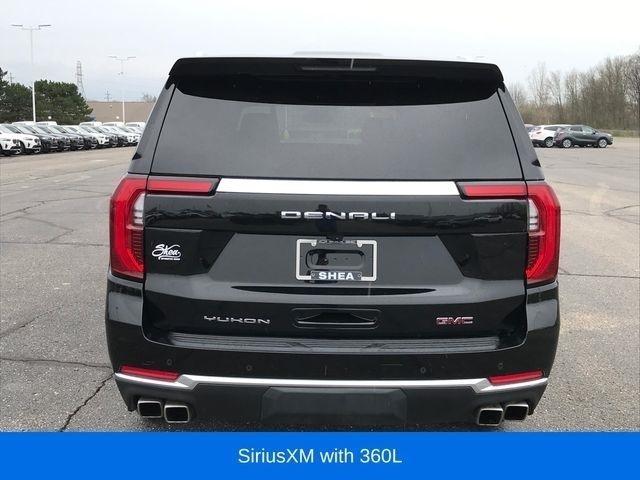 GMC Yukon XL Denali 4WD 2025
