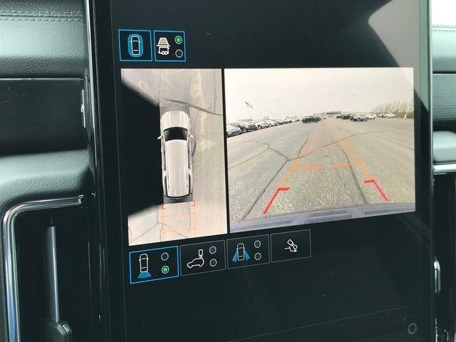 GMC Yukon XL Denali 4WD 2025