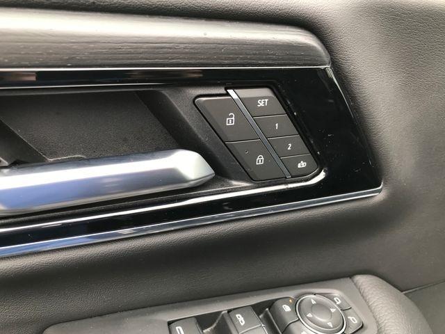 GMC Yukon XL Denali 4WD 2025