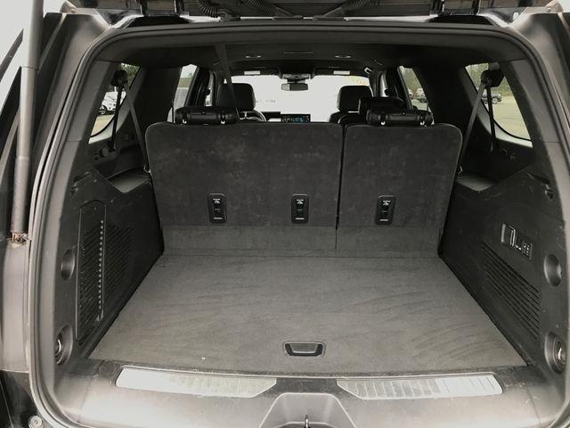 GMC Yukon XL Denali 4WD 2025