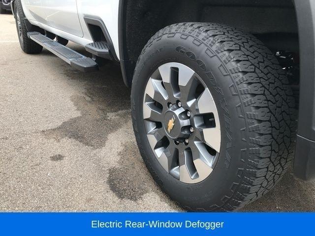 Chevrolet Silverado 2500HD LT Crew Cab Long Box 4WD 2024