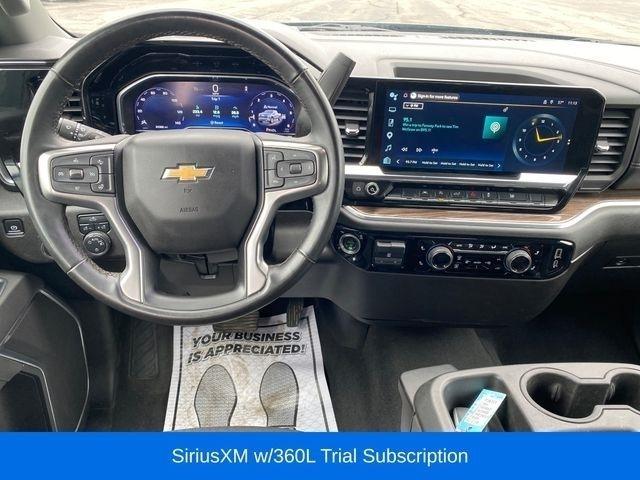 Chevrolet Silverado 1500 LT Crew Cab 4WD 2025