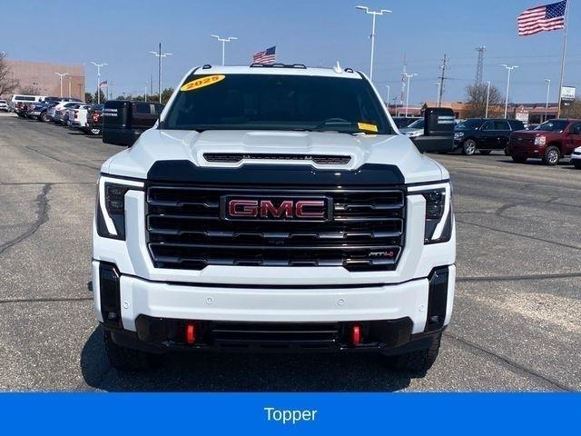 GMC Sierra 2500HD AT4 Crew Cab 4WD 2025