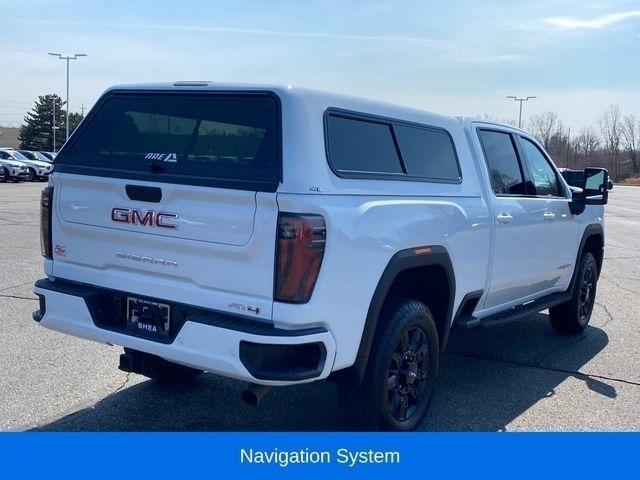 GMC Sierra 2500HD AT4 Crew Cab 4WD 2025