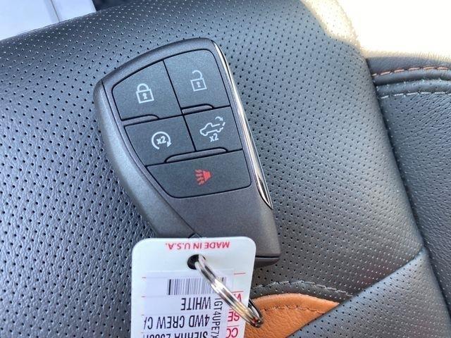 GMC Sierra 2500HD AT4 Crew Cab 4WD 2025