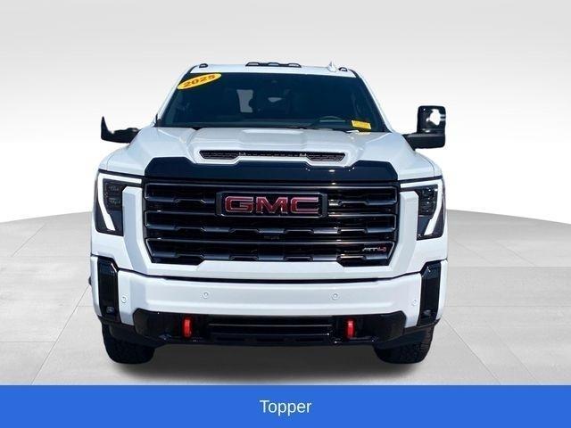GMC Sierra 2500HD AT4 Crew Cab 4WD 2025