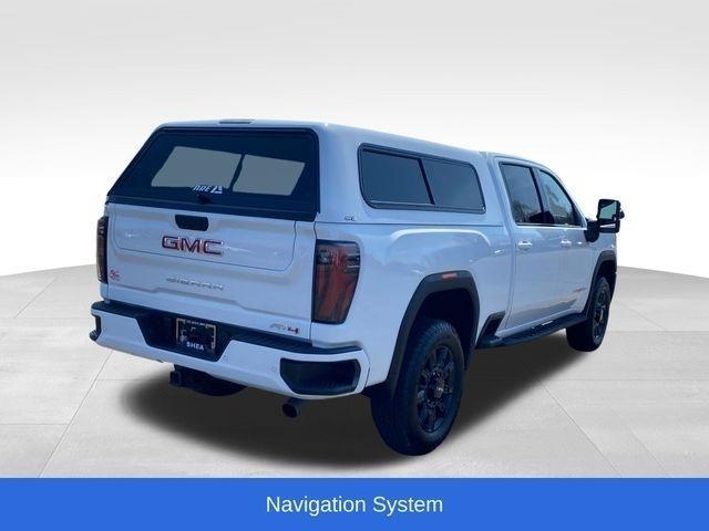 GMC Sierra 2500HD AT4 Crew Cab 4WD 2025