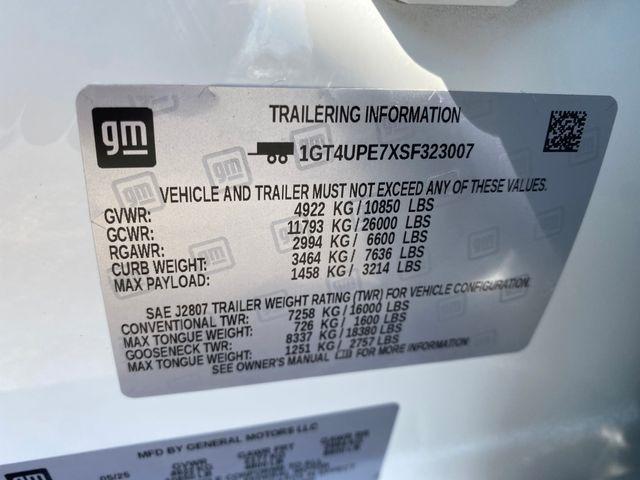 GMC Sierra 2500HD AT4 Crew Cab 4WD 2025