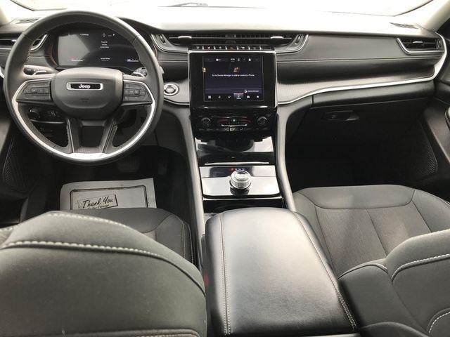 Jeep Grand Cherokee L Laredo 2023