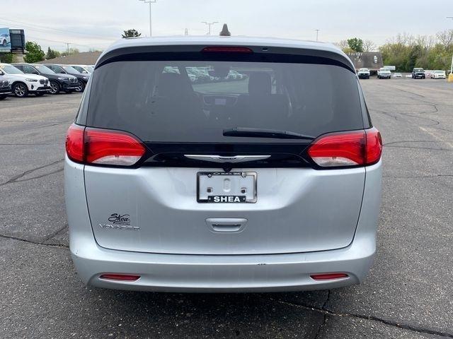 Chrysler Voyager LX 2023