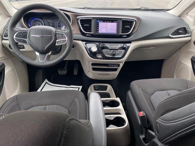 Chrysler Voyager LX 2023