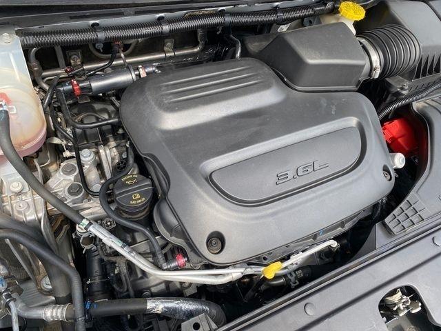 Chrysler Pacifica Touring L 2024