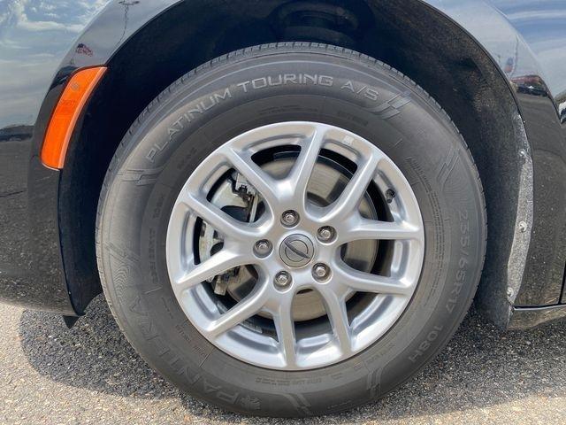 Chrysler Pacifica Touring L 2024