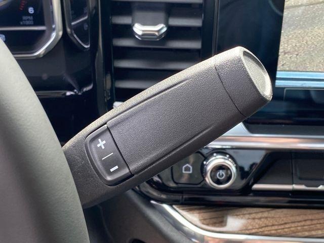 GMC Sierra 1500 Elevation Double Cab 4WD w/3VL 2024