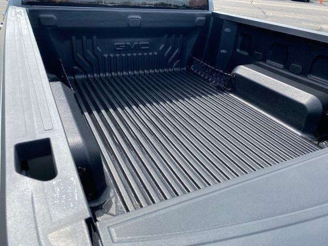 GMC Sierra 1500 Elevation Double Cab 4WD w/3VL 2024