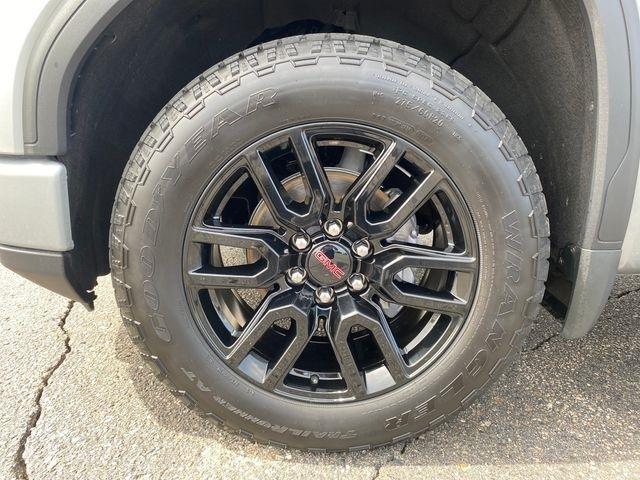 GMC Sierra 1500 Elevation Double Cab 4WD w/3VL 2024