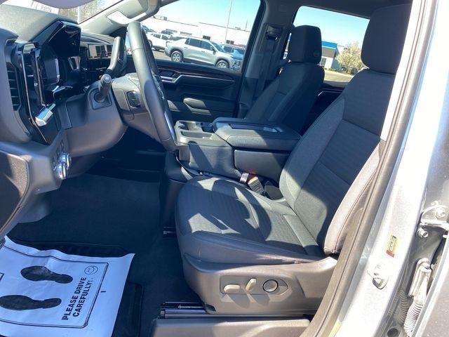 GMC Sierra 1500 Elevation Crew Cab 4WD 2023