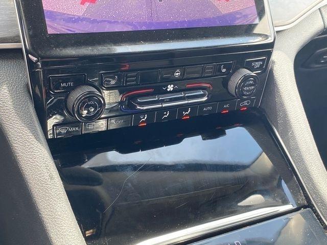 Jeep Grand Cherokee Limited 4WD 2023