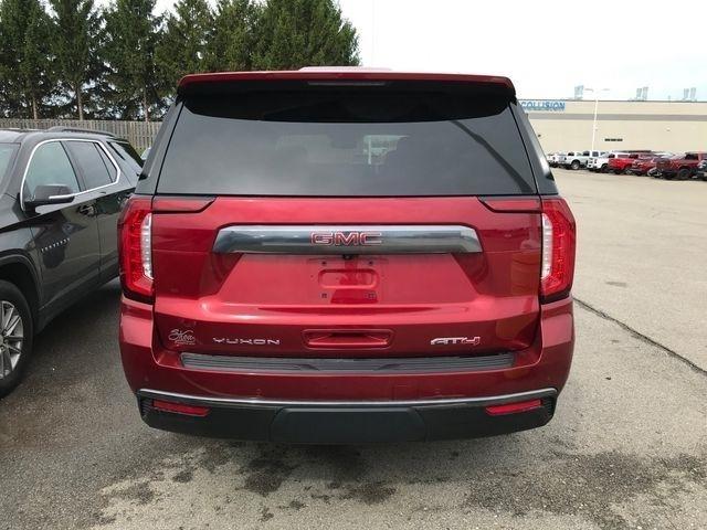 GMC Yukon XL AT4 2024