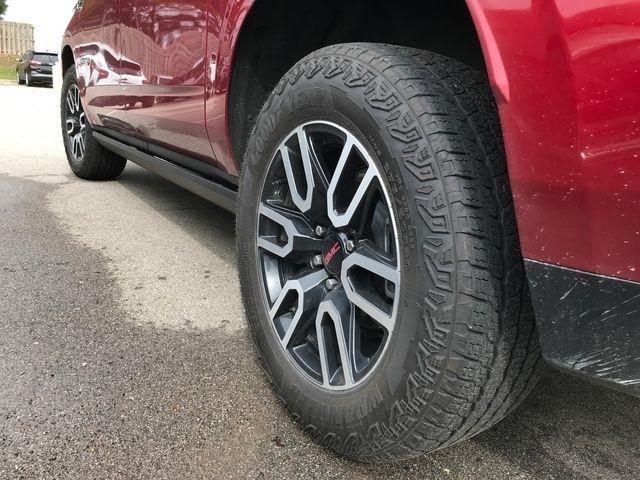 GMC Yukon XL AT4 2024