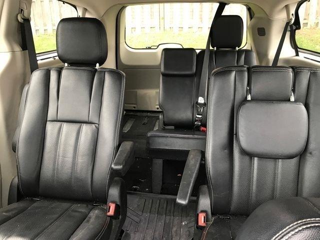 Chrysler Town & Country Touring-L 2014