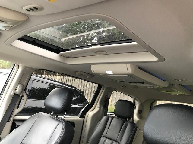 Chrysler Town & Country Touring-L 2014