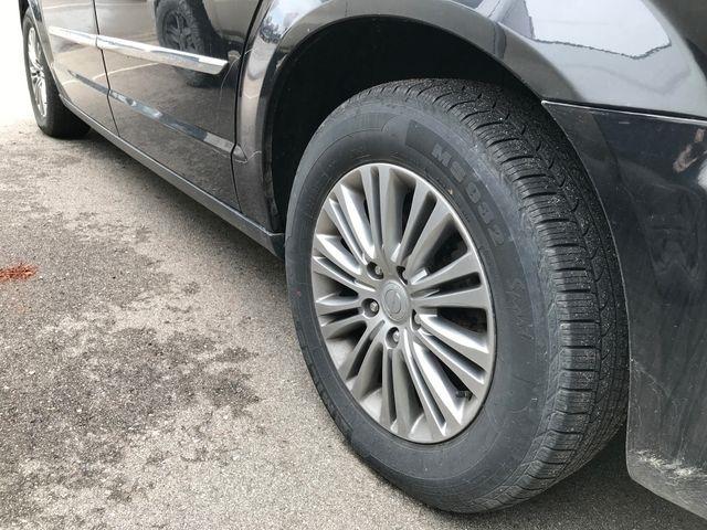 Chrysler Town & Country Touring-L 2014